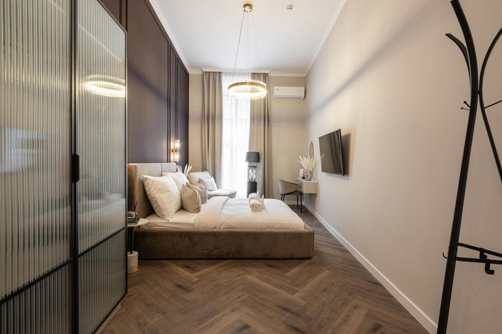 Timeless Boutique Suites By Bqa Budapest Eksteriør bilde